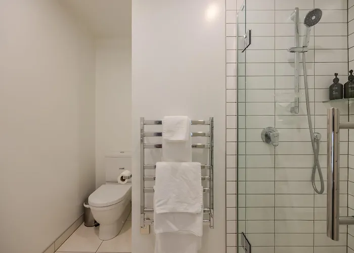 Mishika Retreat And Hotel