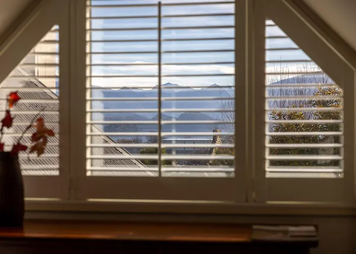 Hotel Mishika Retreat And Wanaka