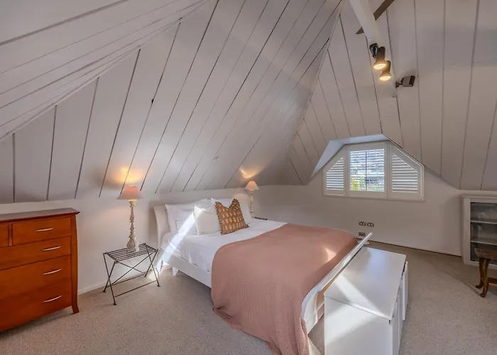 Mishika Retreat And Hotel Wanaka
